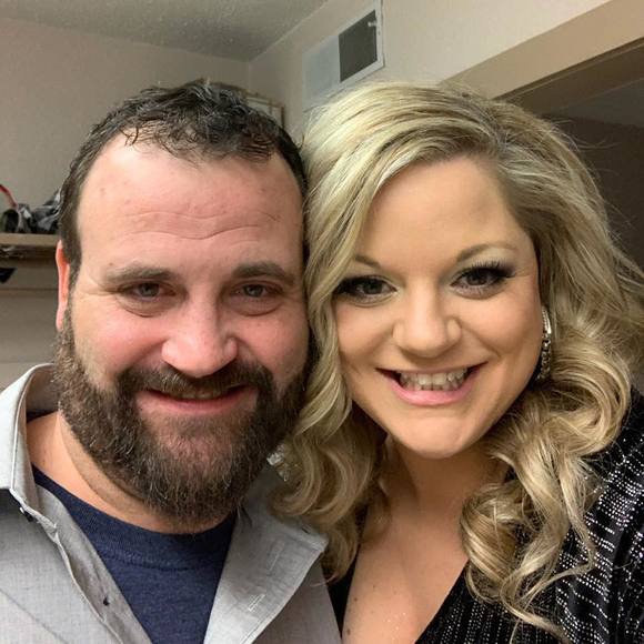 Meet your Posher, Amanda - Picture 1 of 1